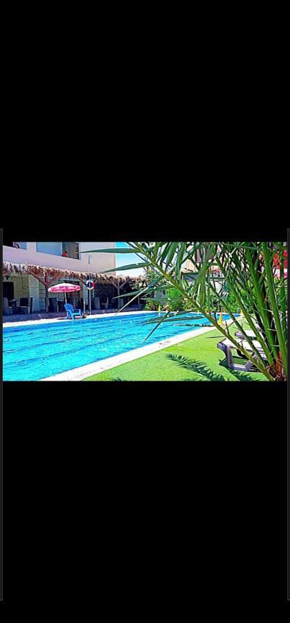 Aparthotel Dead Sea Lafamilia Albadwan Sweimeh Zewnętrze zdjęcie